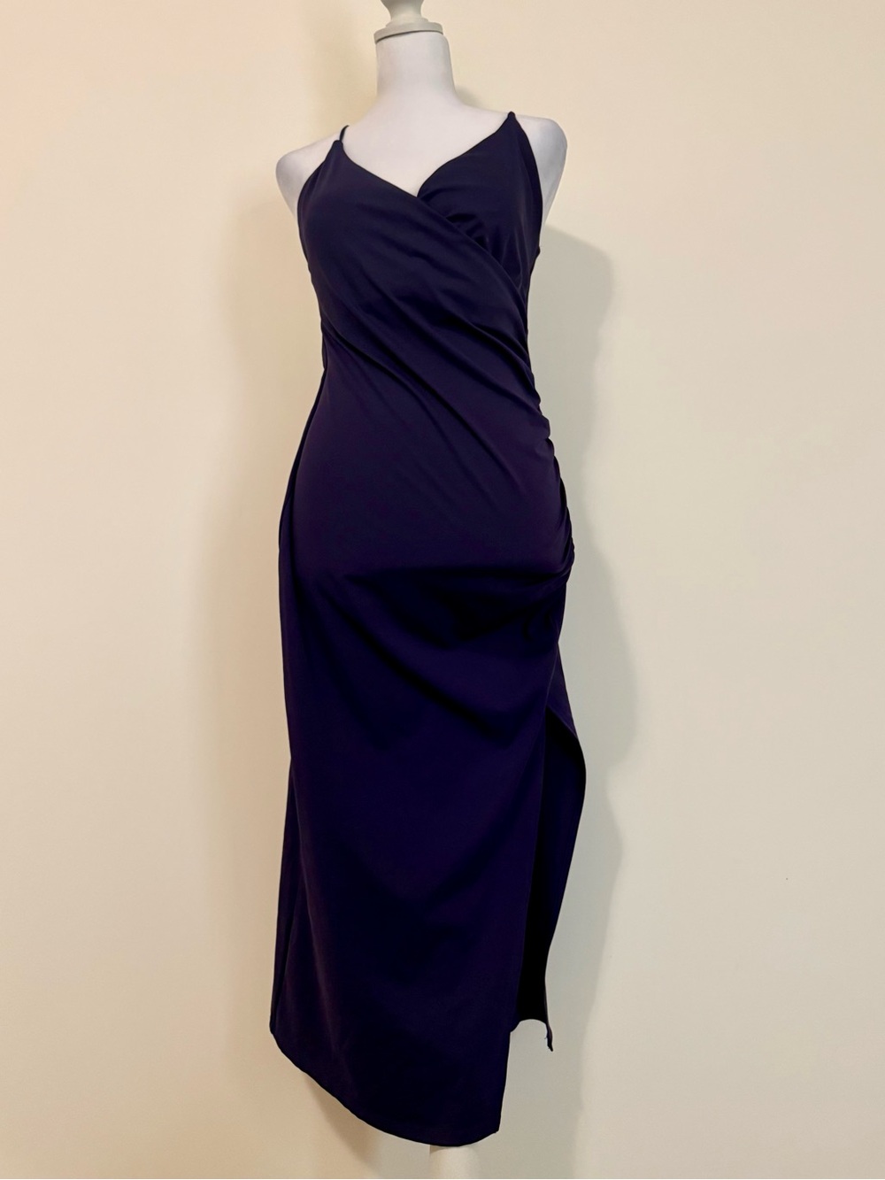 HALARA SoftlyZero™ Airy Crossover Ruched Bodycon Midi Dress navy size medium